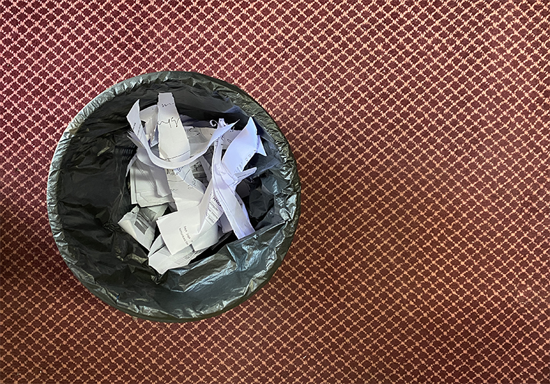 Idea Di Bakul Sampah